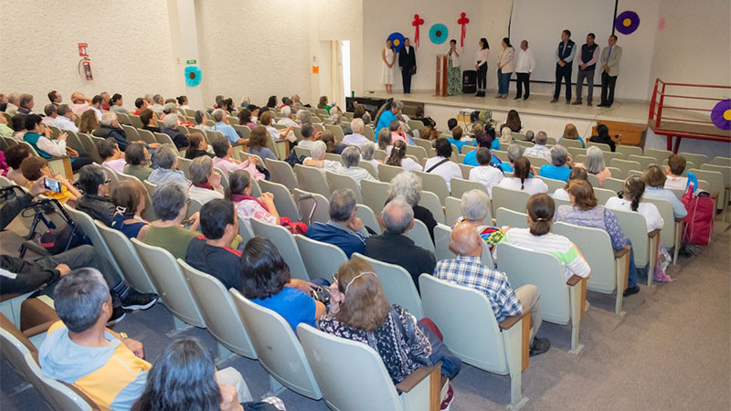 Lleva SESA Feria de la Salud al Centro Gerontológico Plan Vida en Querétaro 