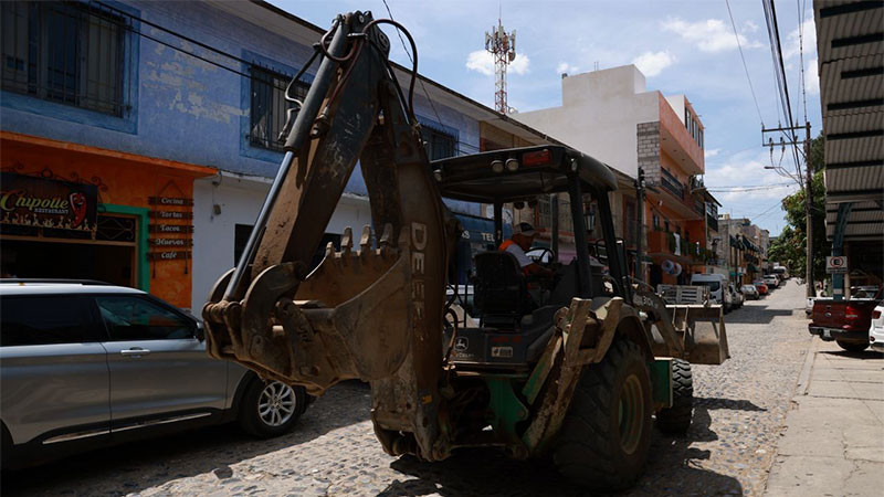 Arranca SEDESOQ obras sociales en Jalpan de Serra, Querétaro 