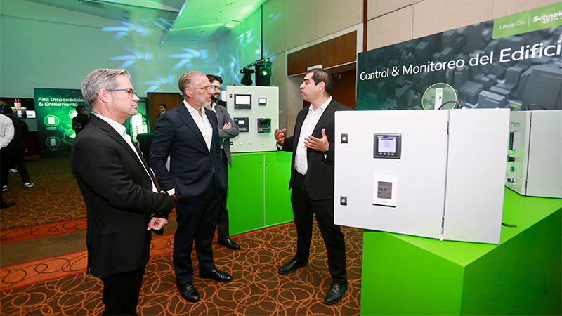 Inaugura Marco Del Prete Data Cool 2025 en Querétaro