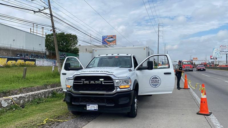 Joven pierde la vida luego de ser atropellado en la autopista federal 57 México-Querétaro 