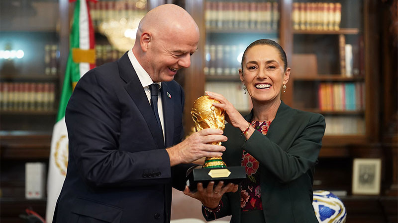 Se reúne Claudia Sheinbaum con el presidente de la FIFA