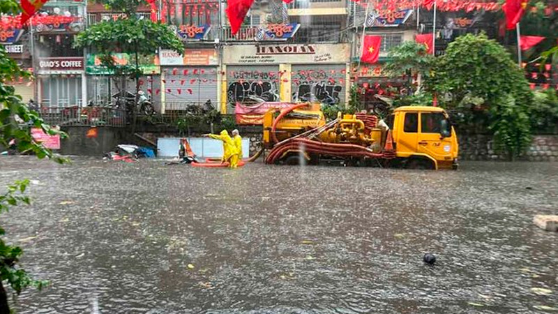 Tifón deja al menos 5 muertos en Tailandia y daños materiales en Vietnam