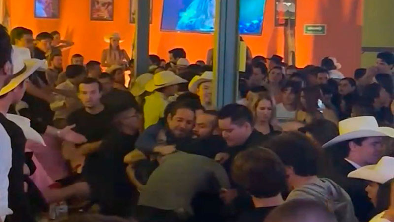 Pelea en bar fue por defender a una mujer: Pancho Domínguez 