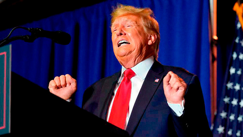 Abuchean a Trump en restaurante de Washington