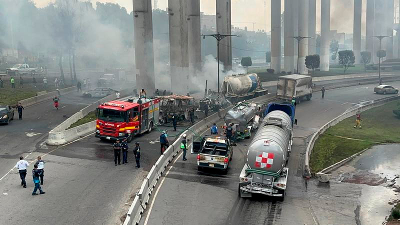 Cifra de muertos por explosión de pipa en Iztapalpa sube a 11; investigan causas de la tragedia