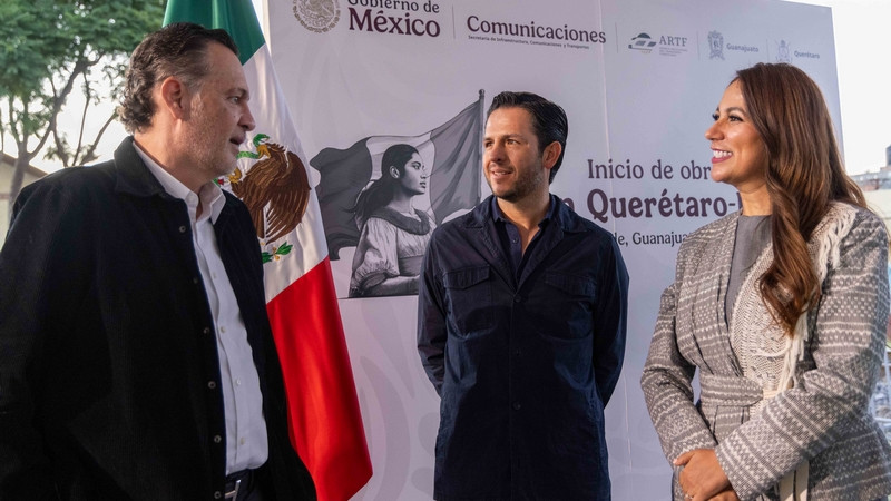 Asiste Mauricio Kuri al arranque de obras del tren Querétaro-Irapuato