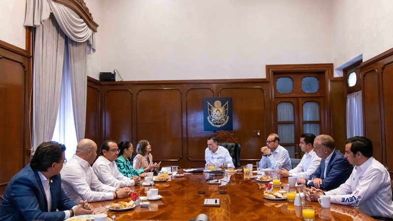 Fortalece lazos Gobierno de Querétaro con cámaras empresariales locales