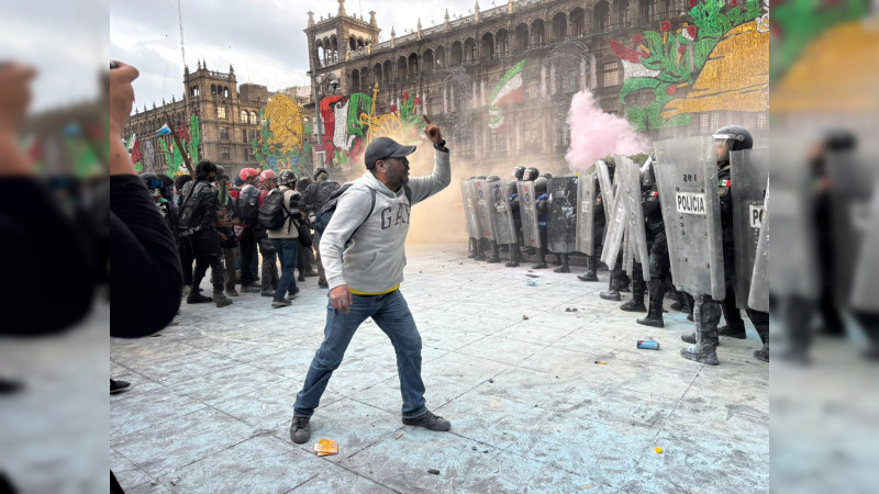 Gobierno de la CDMX reporta 123 heridos por la marcha del 2 de octubre: caos, saqueos y violencia del Bloque Negro