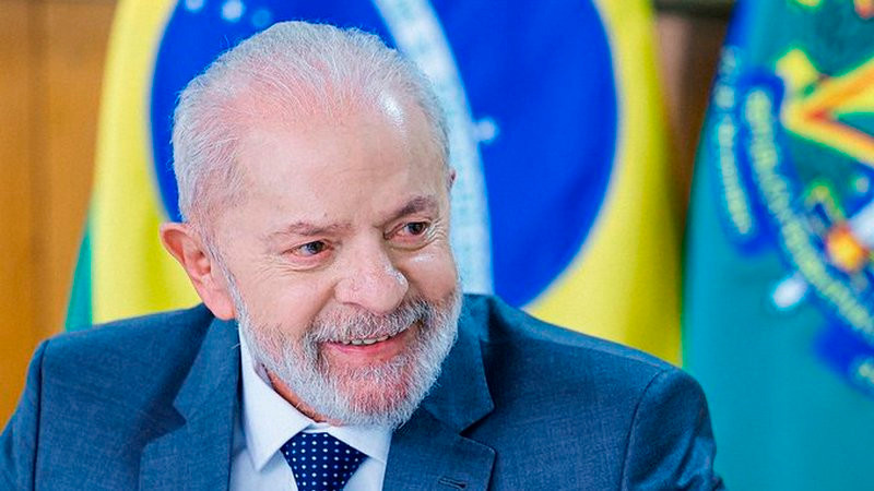 Lula revela problemas en avión oficial: 