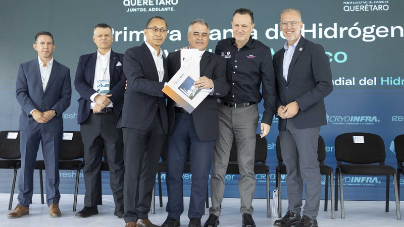 Inaugura Mauricio Kuri la primera planta de hidrógeno verde del país en Querétaro