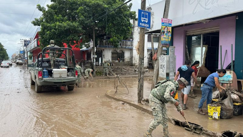 Veracruz registra 55 municipios afectados y más de 16 mil viviendas dañadas por las lluvias