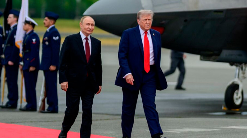 Cumbre Trump-Putin no será en 