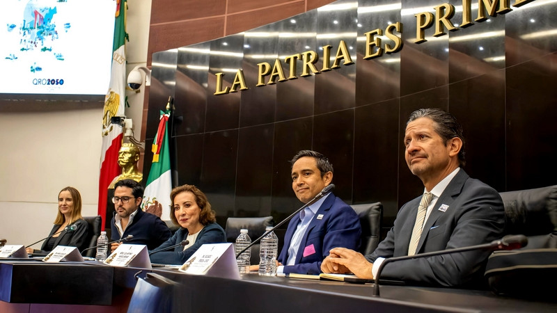 Querétaro presenta su visión de futuro ante el Senado de la República