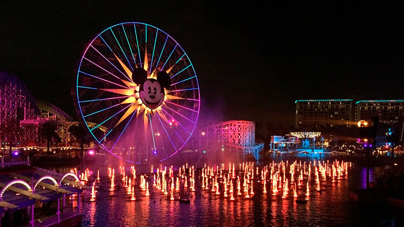 Confirman dos muertes en Disney World de Orlando, Florida; habrían saltado desde sus habitaciones de hotel