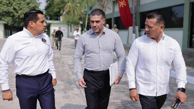 Omar García Harfuch arriba a Apatzingán para reunión de seguridad; excluyen a la alcaldesa Fanny Arreola