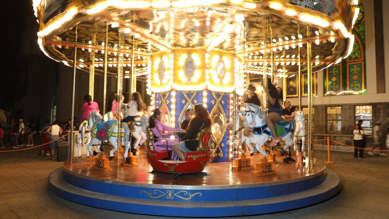 Visitan niñas, niños y adolescentes con discapacidad el Parque Incluyente Imáyina en Querétaro