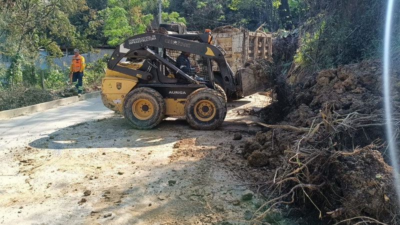 Fortalece CEI trabajos por movilidad en la Sierra Gorda de Querétaro