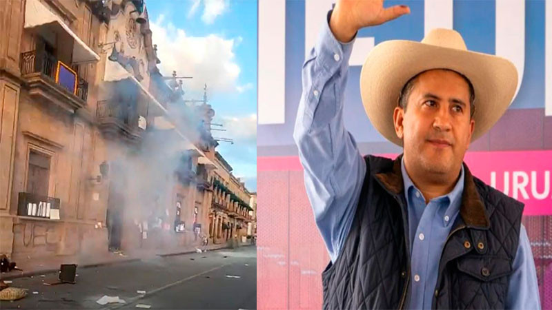 Ciudadanos exigen justicia por el homicidio de Carlos Manzo; derriban la puerta de Palacio de Gobierno en Morelia, Michoacán 