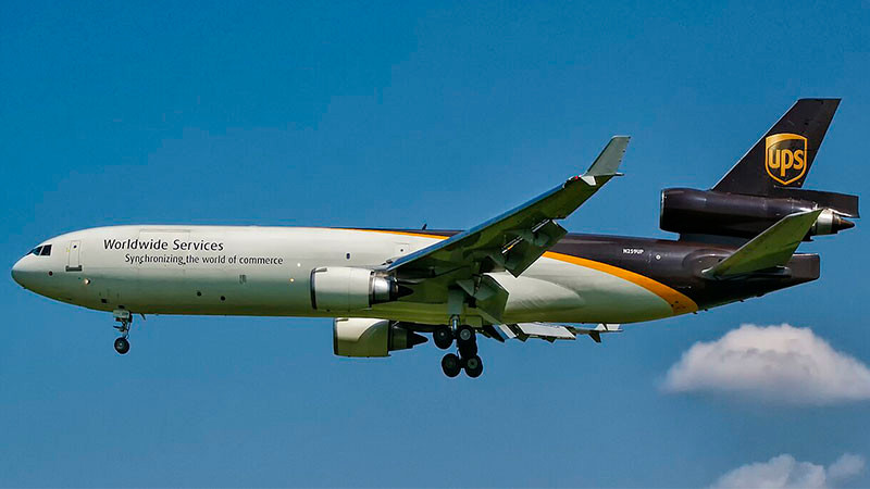 Aumenta a 12 cifra de muertos por accidente aéreo en Kentucky; hay un menor de edad entre las víctimas