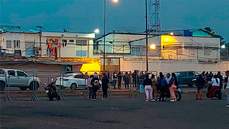 Suman 31 reos fallecidos en centro penitenciario de Ecuador tras disturbios 