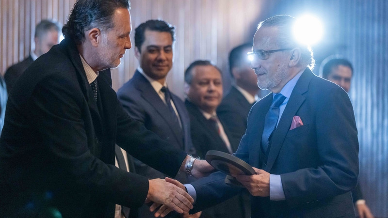 Profesionistas, parte esencial de la fortaleza de Querétaro: MKG