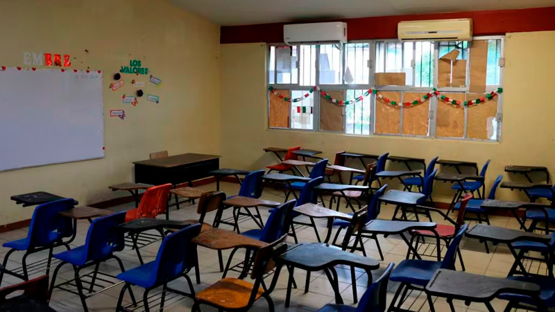 Suspenden clases en miles de escuelas del país por bajas temperaturas