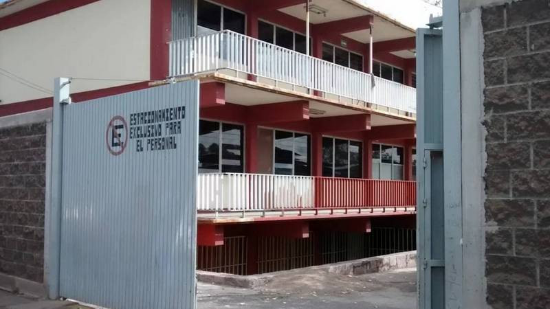 Alumno de secundaria en Zacatecas bajo investigación por crear imágenes íntimas de compañeras con IA