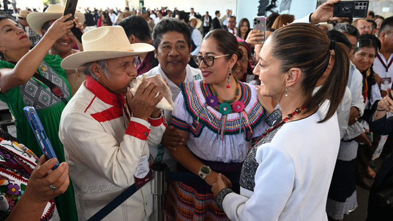 Claudia Sheinbaum, con aprobación del 72% de los mexicanos: Question Mark
