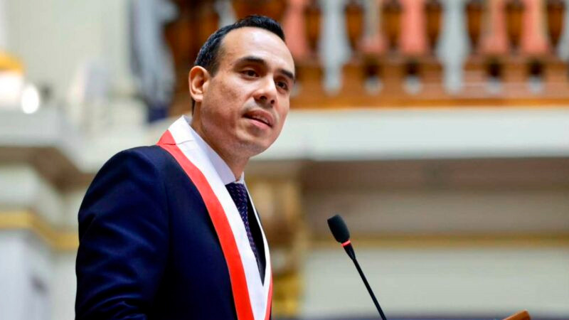 Perú no descarta ingresar a Embajada de México para detener a Betssy Chávez