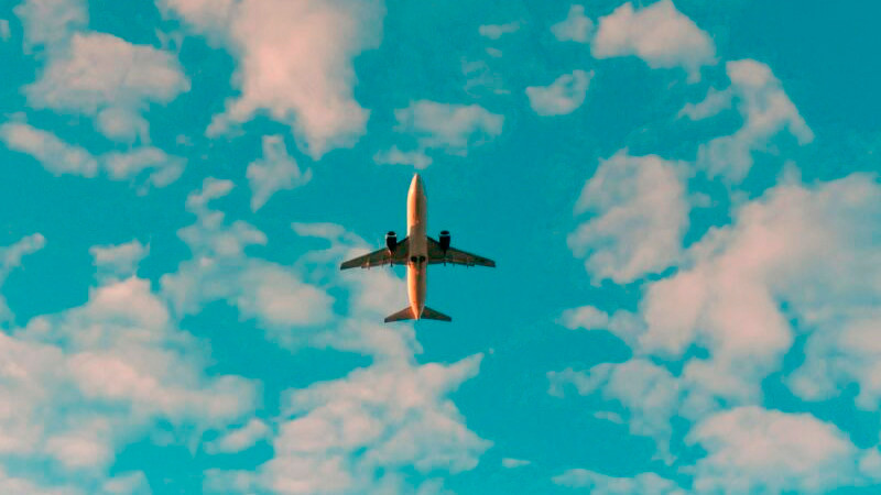 Venezuela da ultimátum a aerolíneas para que reanuden sus vuelos a Caracas