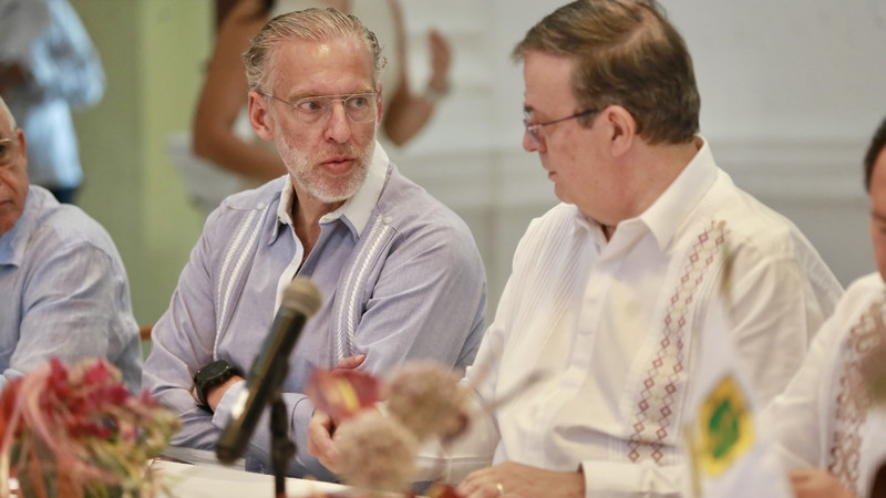 Marco Del Prete participa en encuentro con Marcelo Ebrard