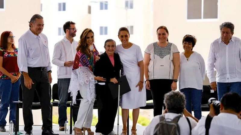 Gobierno de México entrega viviendas, liberaciones hipotecas y escrituras en Quintana Roo