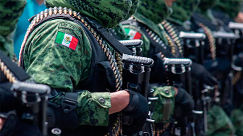 Resguardan fuerzas federales funeraria donde es velado 