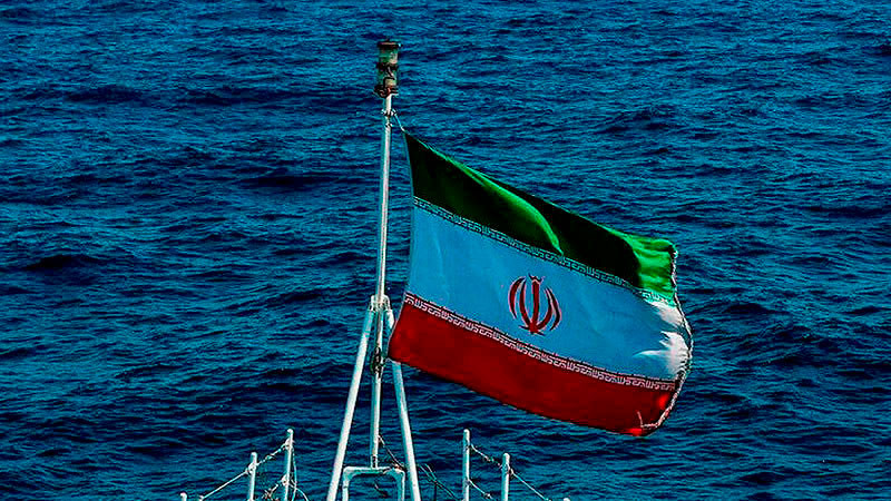 Advierte Irán que atacará a militares de EEUU si se acercan al Estrecho de Ormuz