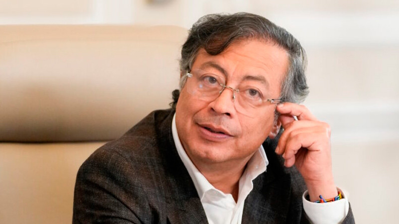 Petro acusa injerencia extranjera tras apoyo de Trump a candidato presidencial colombiano